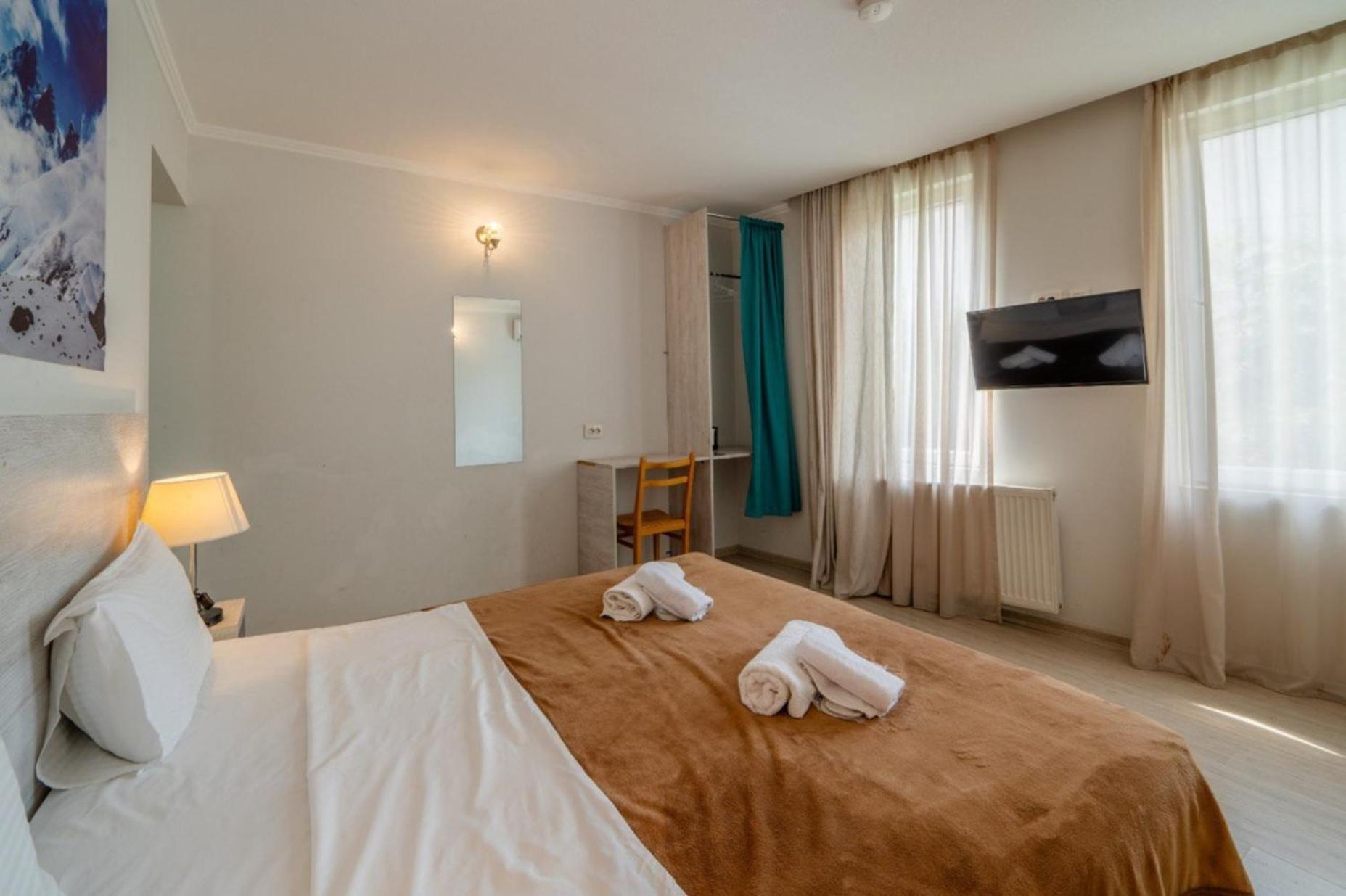 Hotel Tato & Coworking Space ティビリシ エクステリア 写真